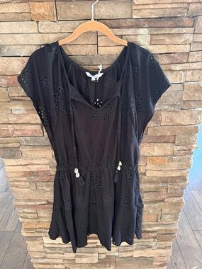 blue island Black Eyelet Coverup